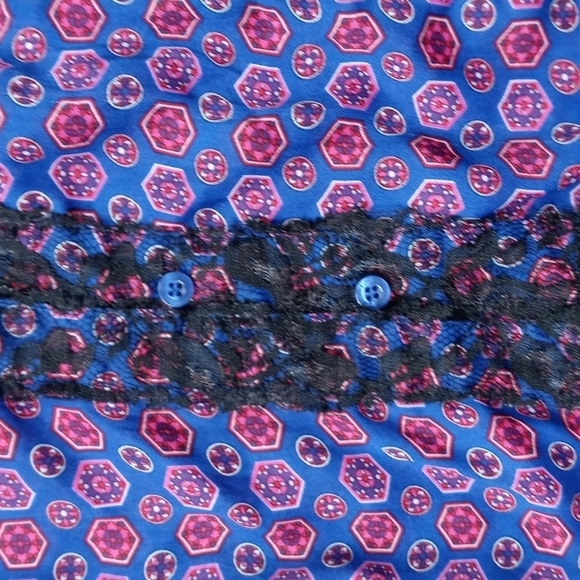 NY Collection Womens plus sized button down blouse - Picture 2 of 10